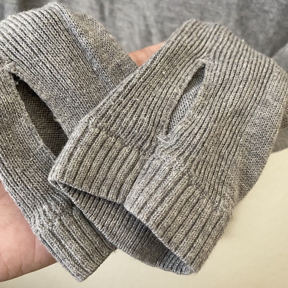 Lululemon Be Fearless Womens Long Thumbhole Sleeve Pullover Top Size S-M?** - Picture 4 of 8